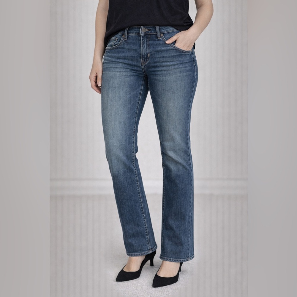 Refuge Bootcut Jeans